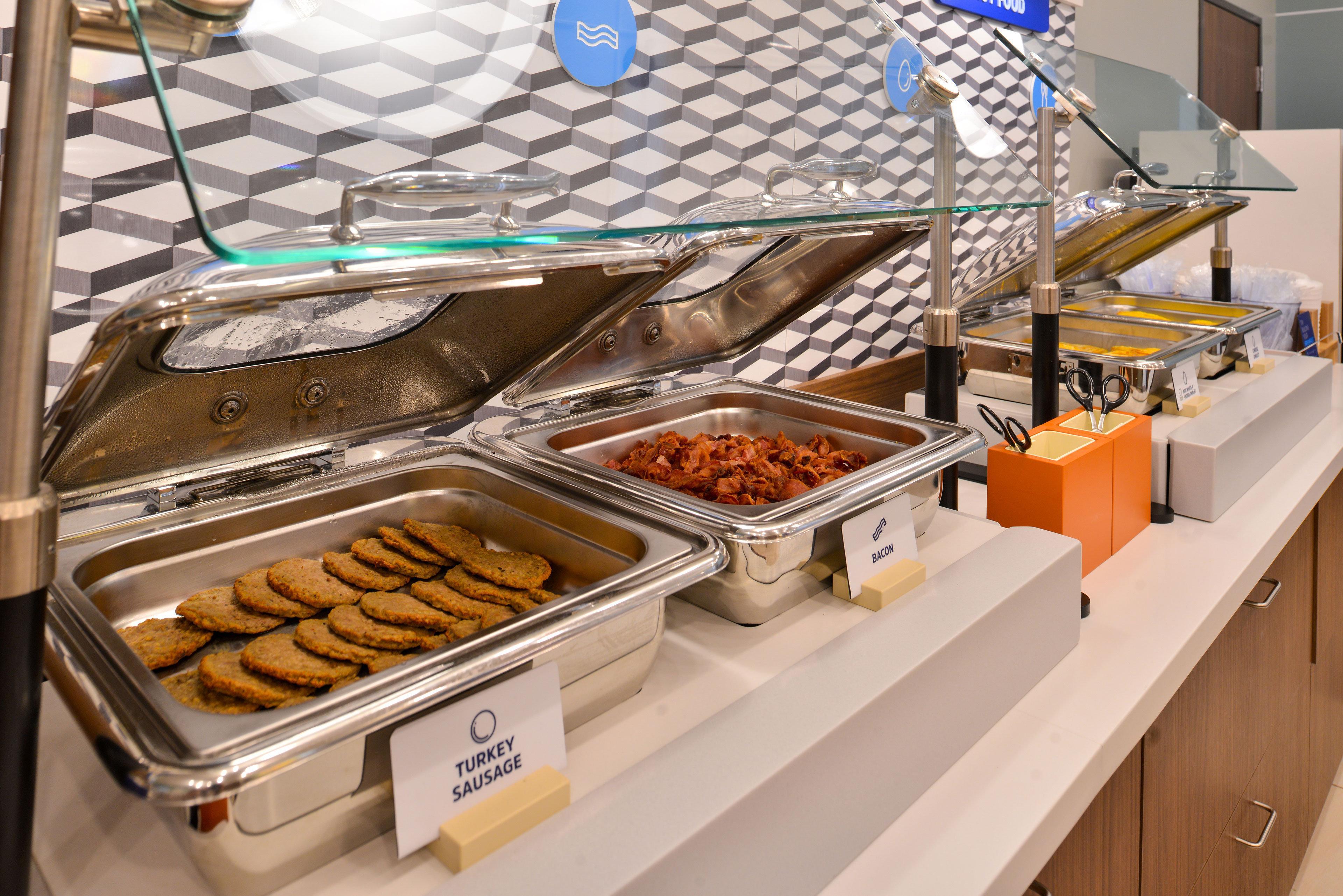 Holiday Inn Express Winnipeg Airport - Polo Park By Ihg Exteriör bild