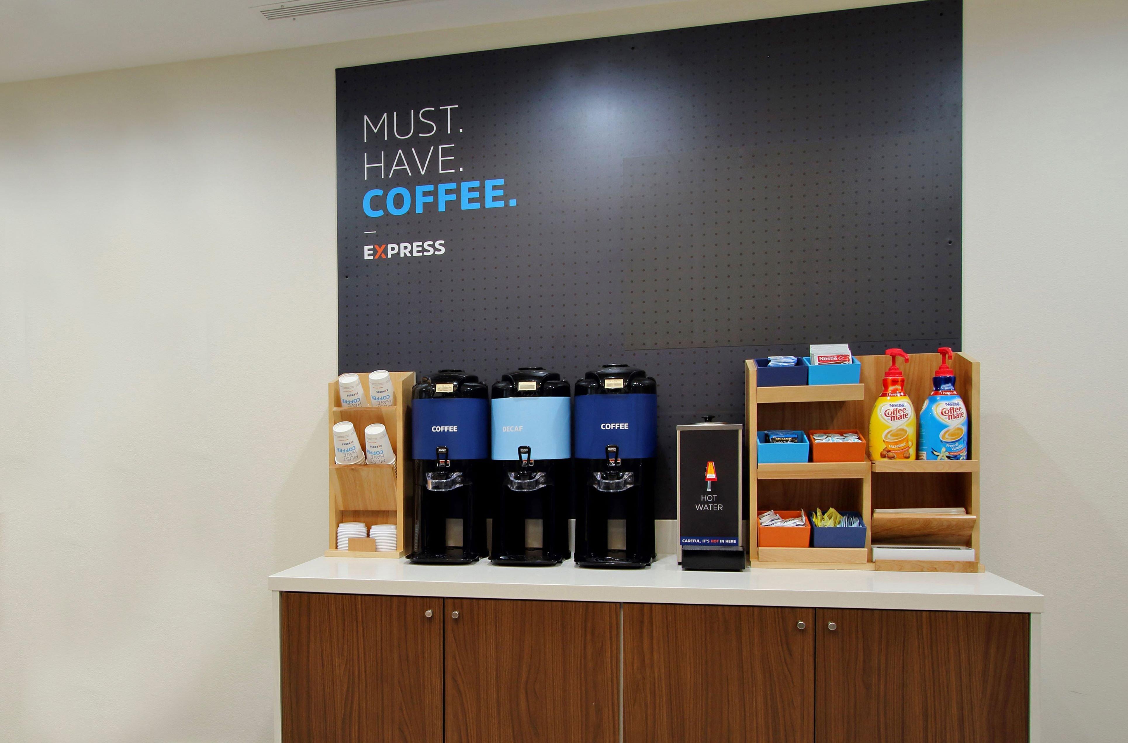 Holiday Inn Express Winnipeg Airport - Polo Park By Ihg Exteriör bild