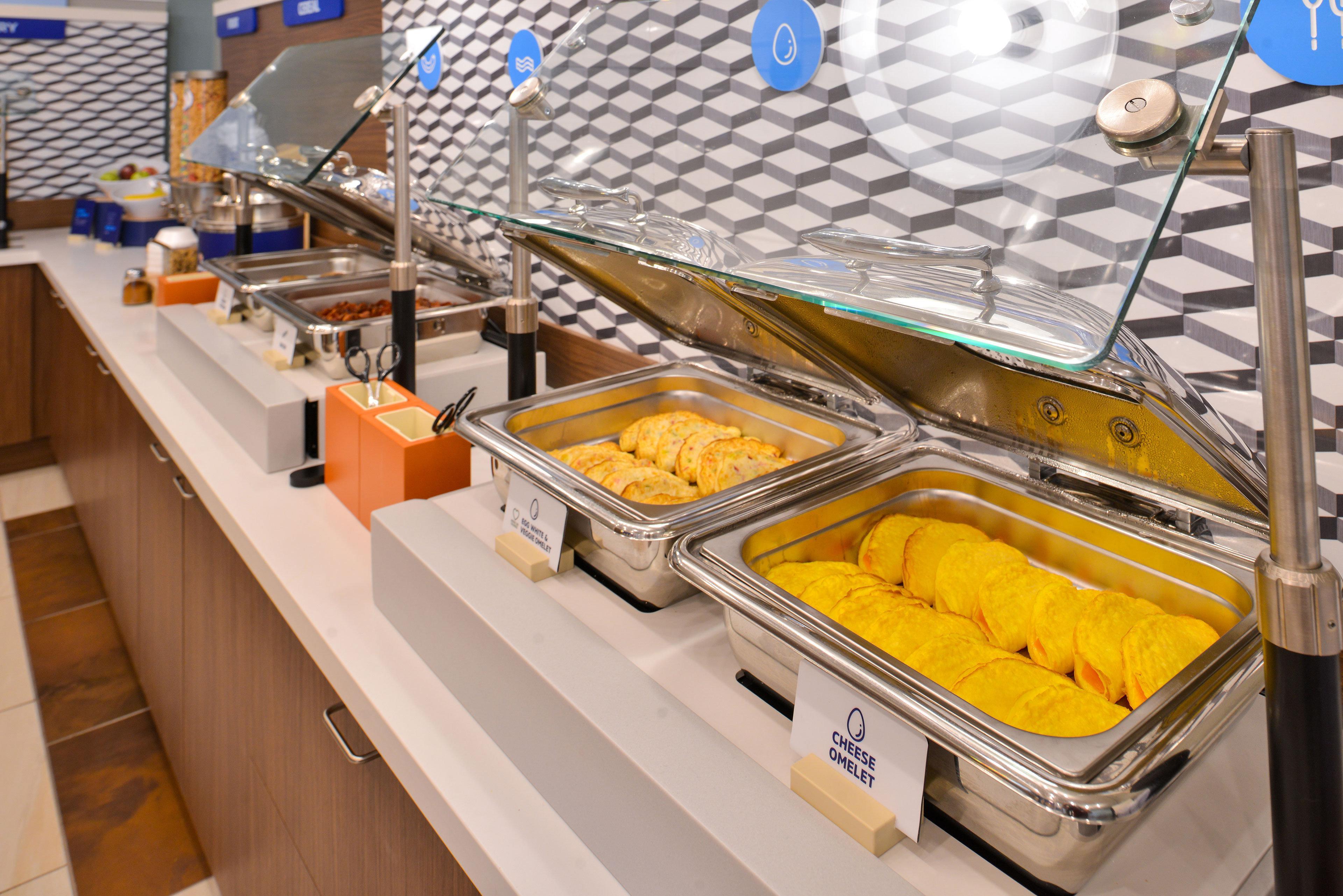 Holiday Inn Express Winnipeg Airport - Polo Park By Ihg Exteriör bild